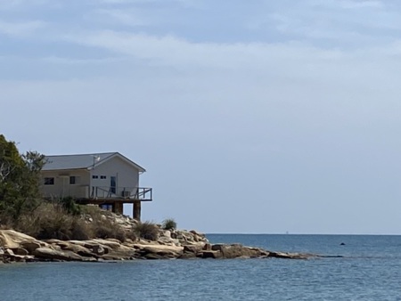 plage M　(プラージュ　エム）