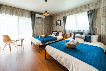 ペンション マカナレアビーチ沖縄