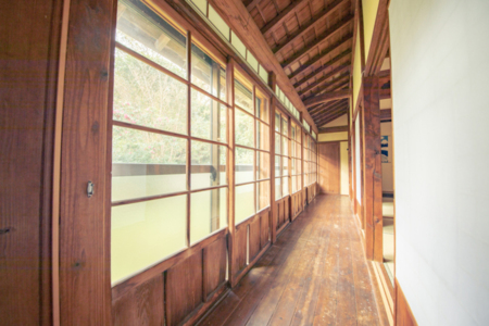 ZIZEM（ジゼム）