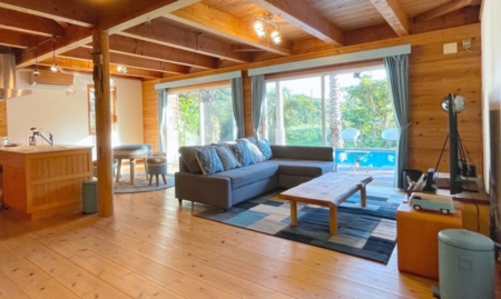 プールサイドヴィラ館山