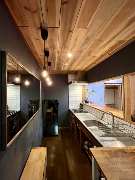 The Blue Moon (Forest 99 3rd)